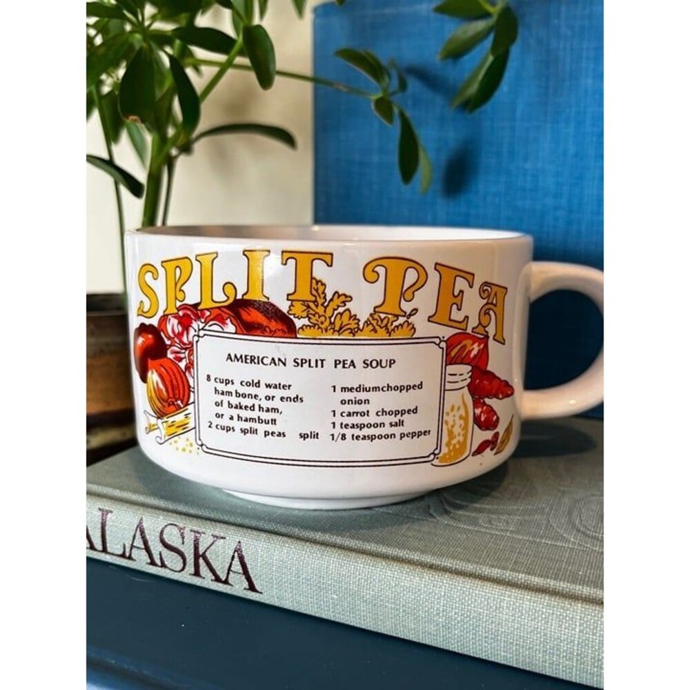 Vintage Retro Split Pea Soup Bowl / Mug With Split Pea Soup Recipe / Soup Season